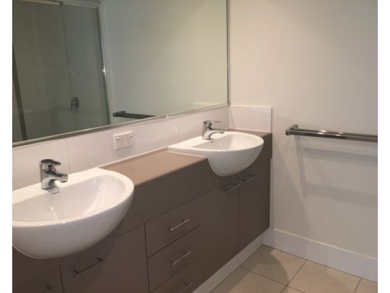 58/2 Acacia Court, Robina QLD 4226