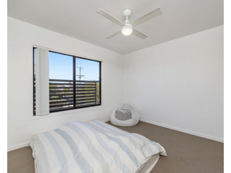 1/81 Minnie Street, Southport QLD 4215