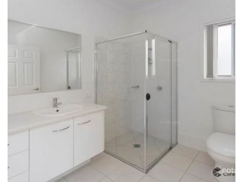 2/28 Compass Dive, Biggera Waters QLD 4216