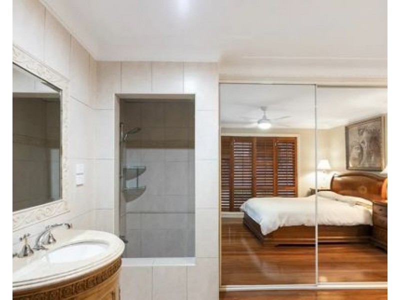 65 Turton St, Sunnybank QLD 4109