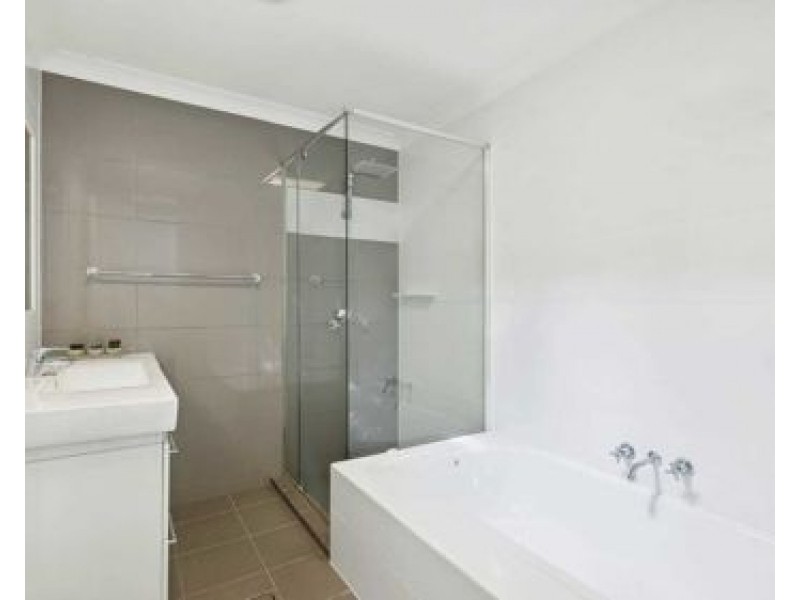 40/23 Thorngate Drive, Robina QLD 4226