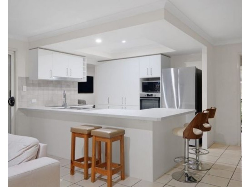 5 Benarkin Street, Forest Lake QLD 4078