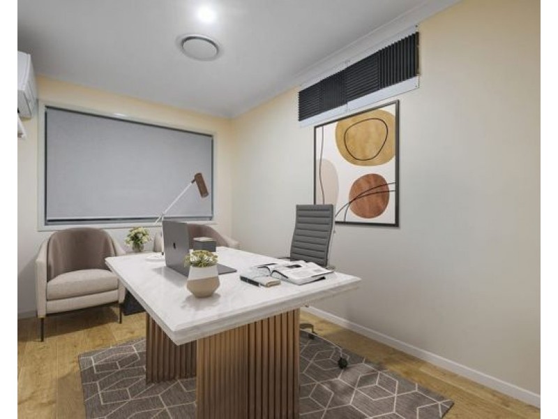 5 Benarkin Street, Forest Lake QLD 4078