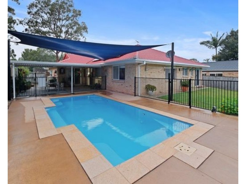 5 Benarkin Street, Forest Lake QLD 4078