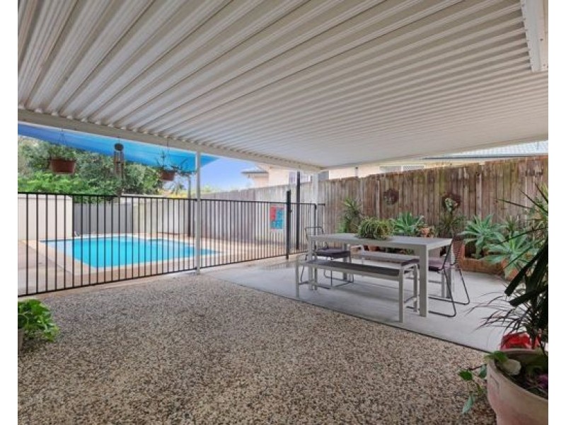 5 Benarkin Street, Forest Lake QLD 4078