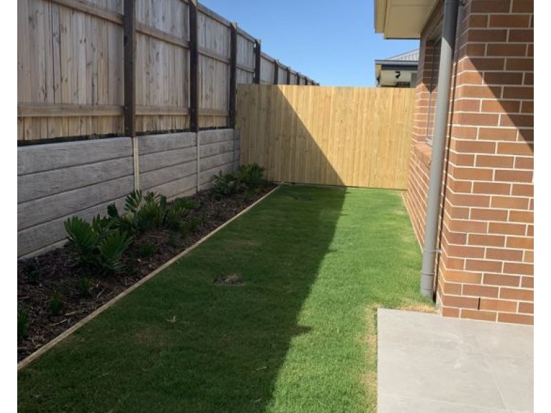 5 Caturra Crescent, Ormeau QLD 4208