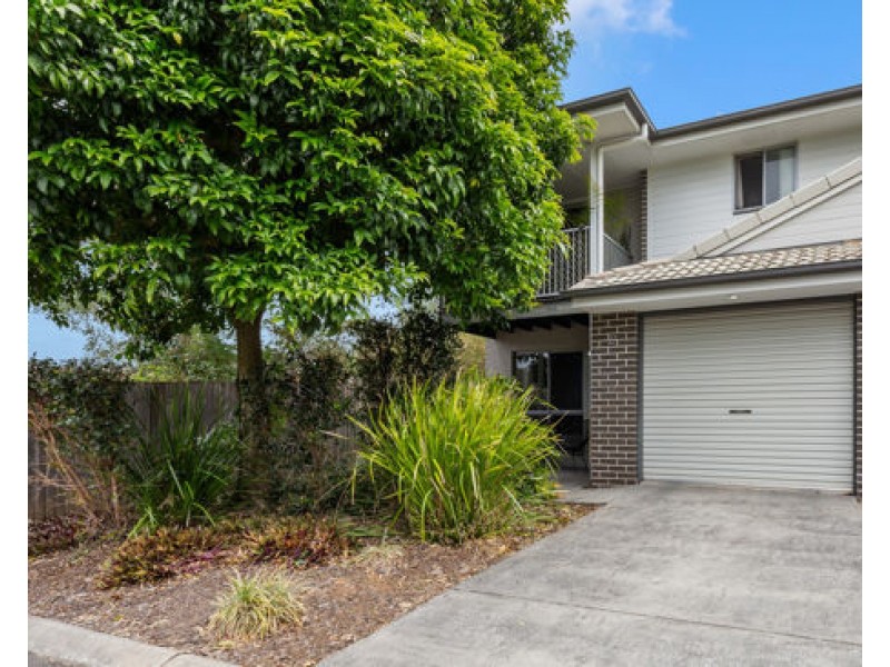 27/1 Gumview Street, Albany Creek QLD 4035