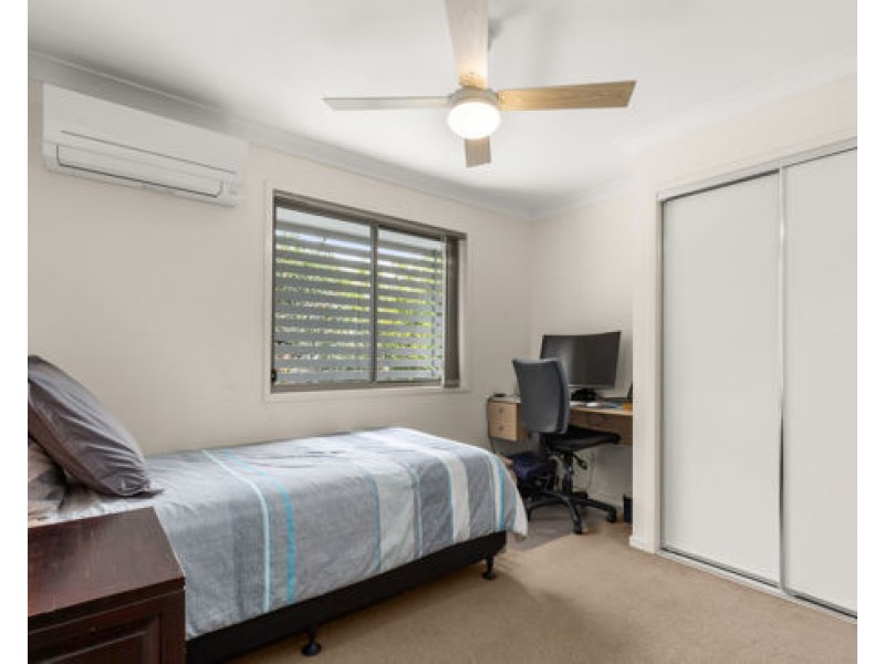 27/1 Gumview Street, Albany Creek QLD 4035