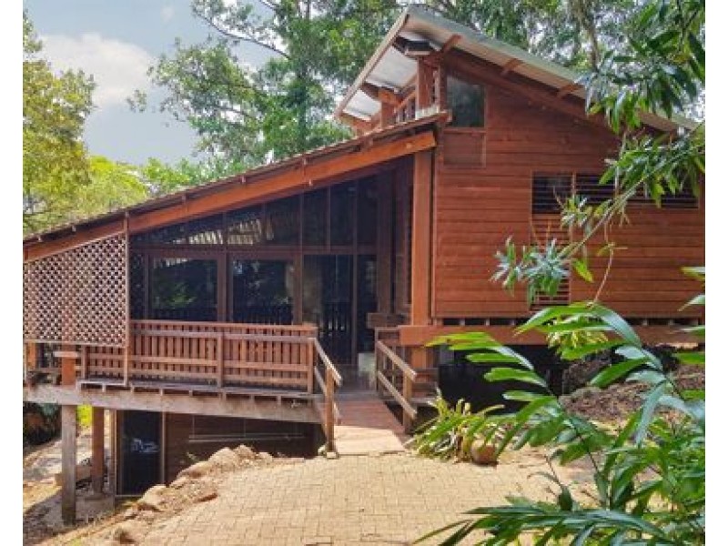 0 Hillview Crescent, Whitfield QLD 4870