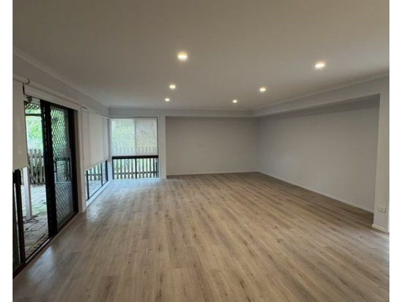 2 Lionheart Street, Forestdale QLD 4118