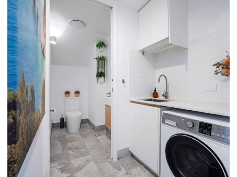 6/191 QUAY CIRCUIT, Newport QLD 4020