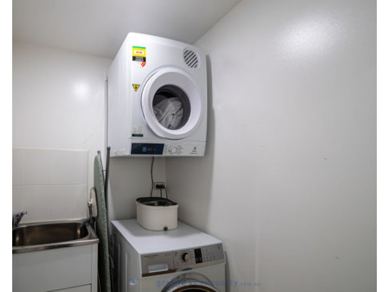 406/1 Aqua Street, Southport QLD 4215