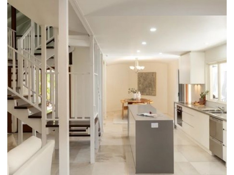 46 Edmondson St,, Corinda QLD 4075