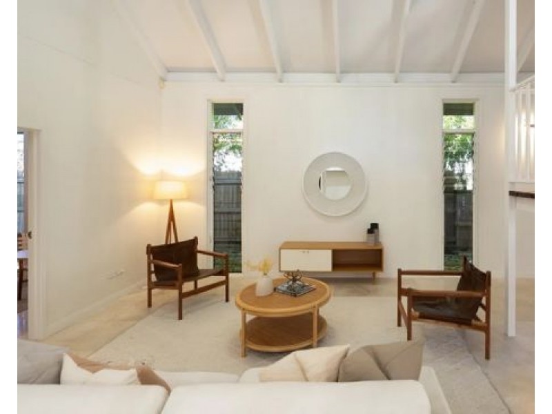 46 Edmondson St,, Corinda QLD 4075