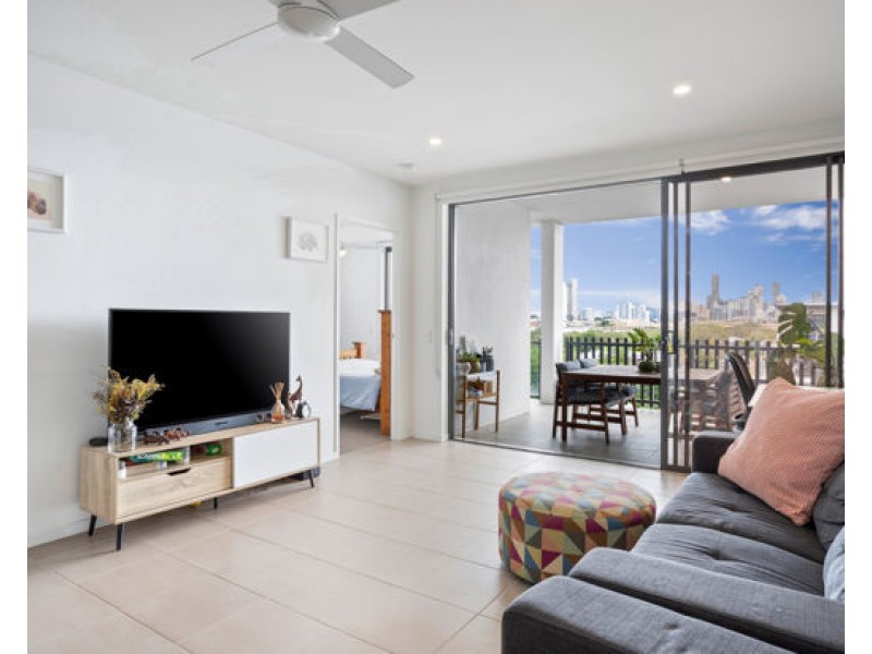 Unit 235 44-52 Grantson Street, Windsor QLD 4030