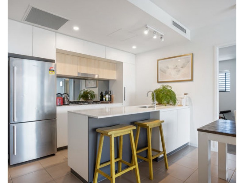 Unit 235 44-52 Grantson Street, Windsor QLD 4030