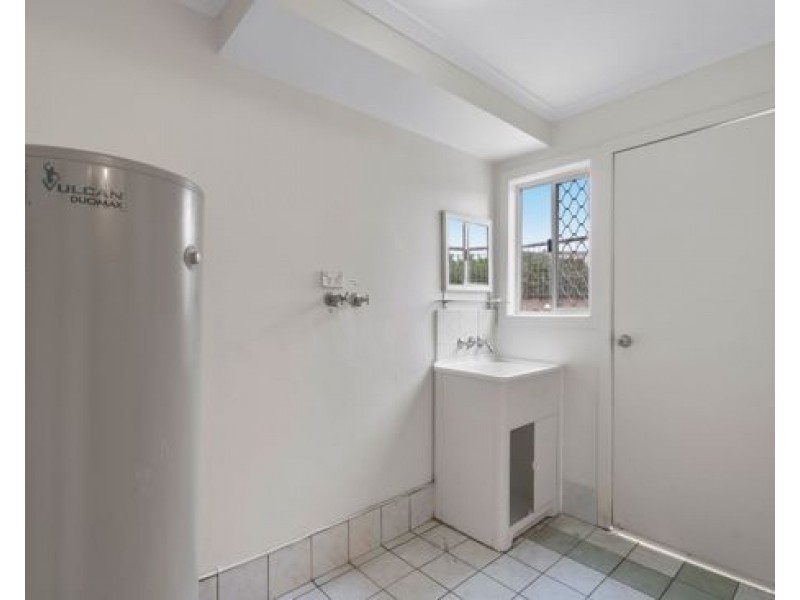 2/9 Matina Street, Biggera Waters QLD 4216
