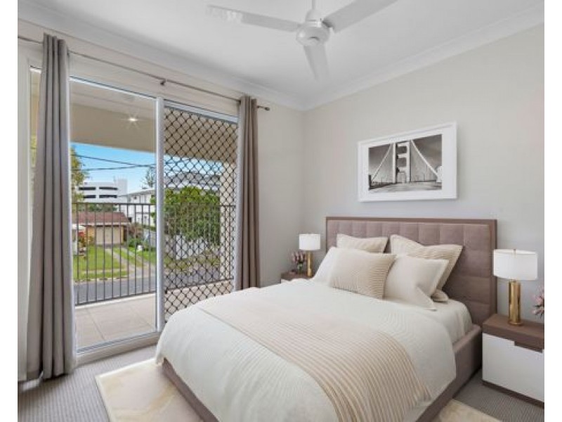 2/9 Matina Street, Biggera Waters QLD 4216