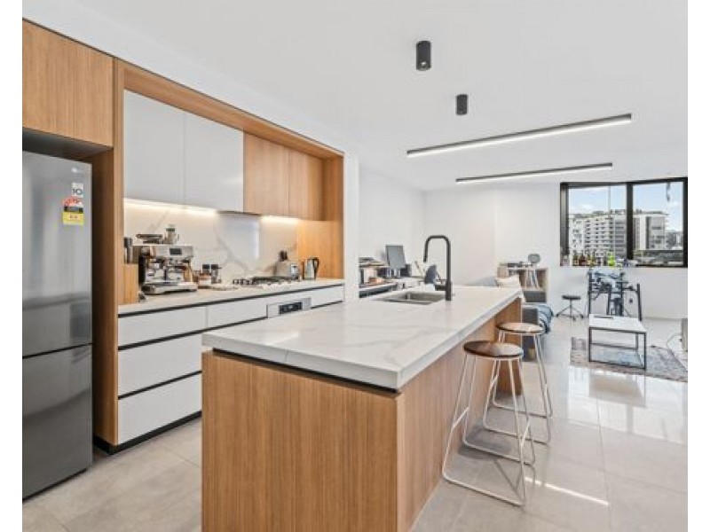 8D/31 Wyandra St, Teneriffe QLD 4005