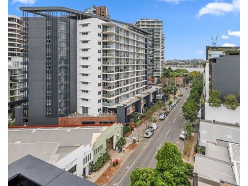 8D/31 Wyandra St, Teneriffe QLD 4005