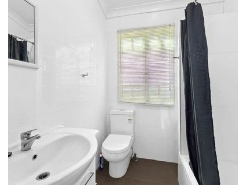 1/9 Elfin Street, East Brisbane QLD 4169