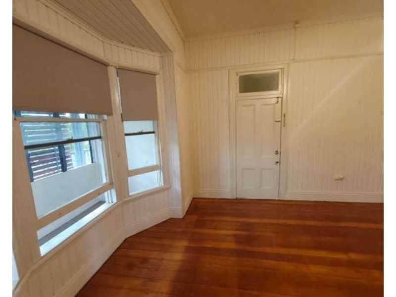 1/9 Elfin Street, East Brisbane QLD 4169