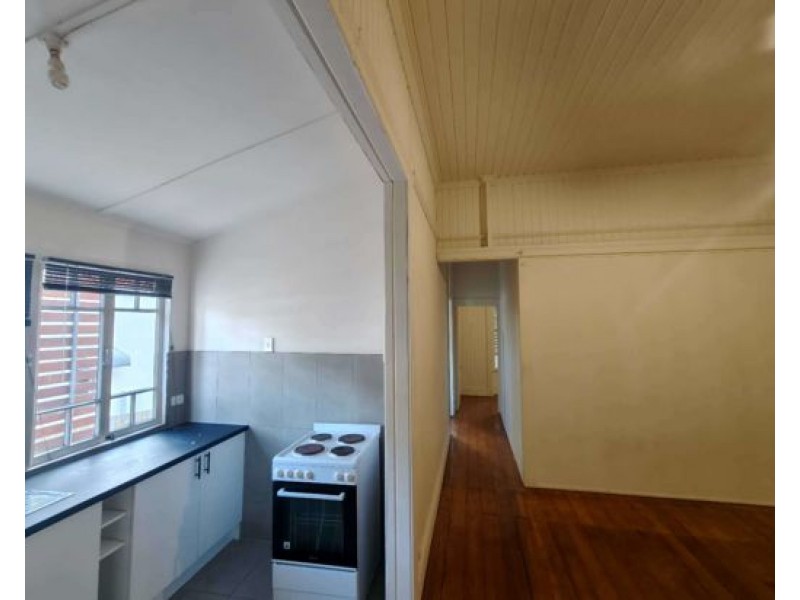 1/9 Elfin Street, East Brisbane QLD 4169