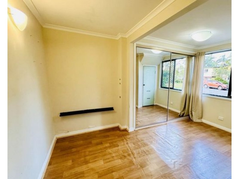 19 Hakea Street, Crestmead QLD 4132