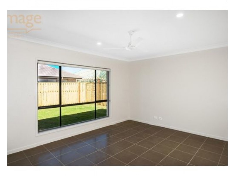 11 Saltwater Street, Pimpama QLD 4209