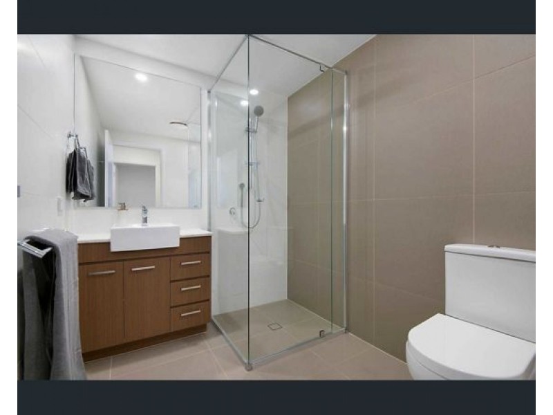 403 6 Algar St, Windsor QLD 4030