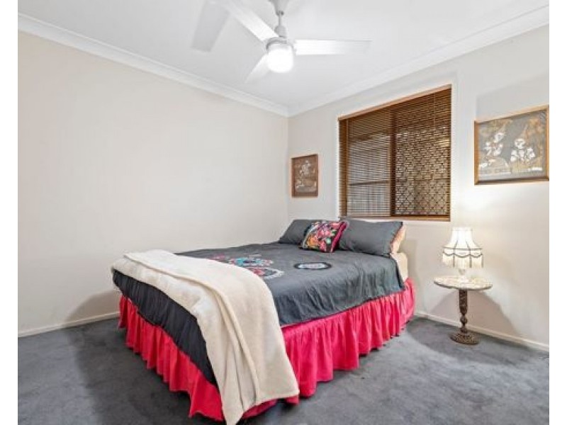 52 Harrison Crescent, Forest Lake QLD 4078