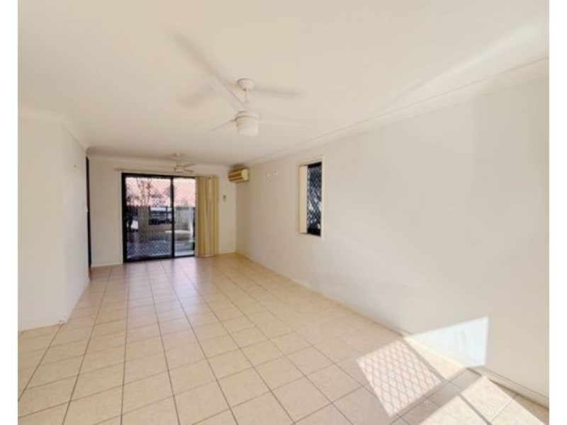 Unit 104, 18 Loganlea Street, Waterford West QLD 4133