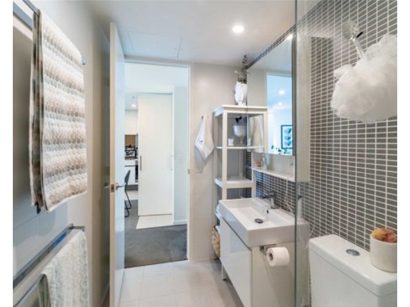 1107/50 hudson rd, Albion QLD 4010