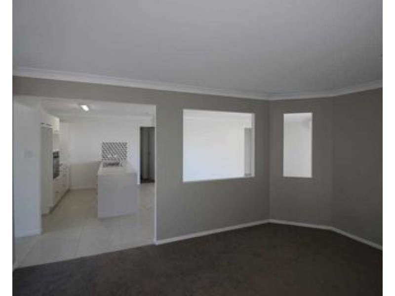 61 CLEARWATER STREET, Bethania QLD 4205
