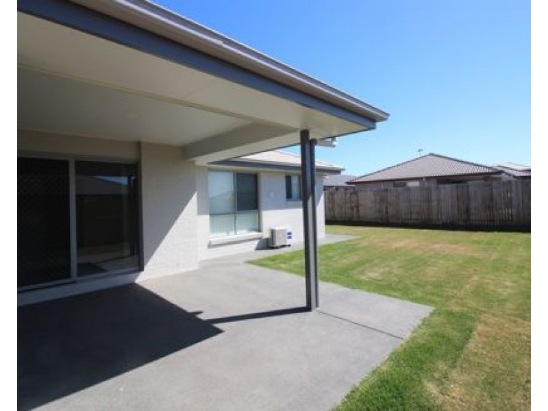 61 CLEARWATER STREET, Bethania QLD 4205