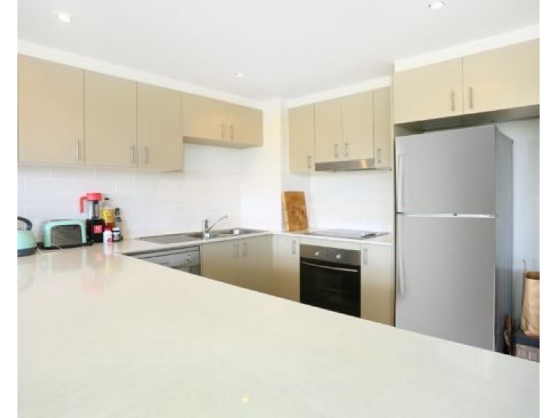48/2 Acacia Court, Robina QLD 4226