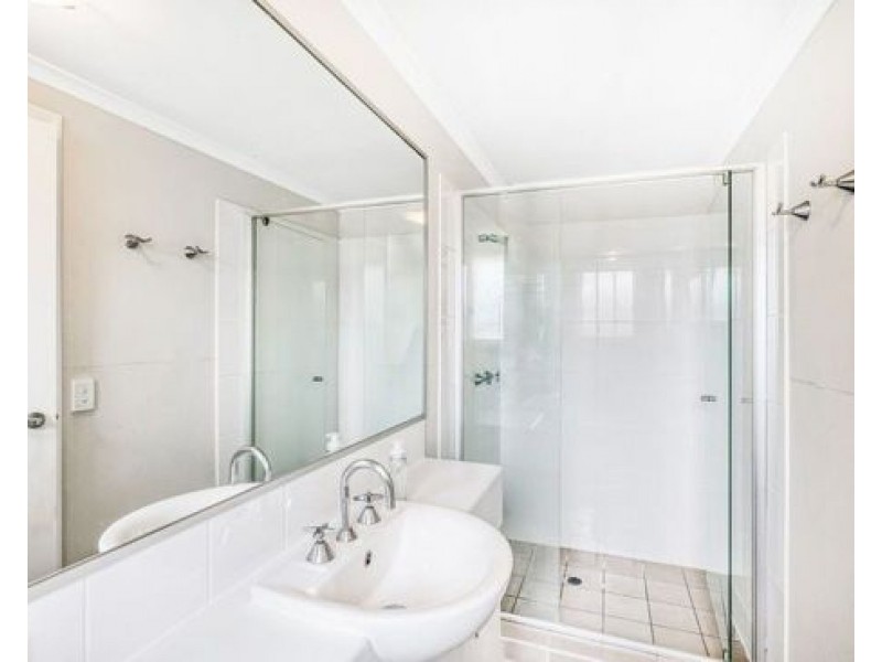 7/1 McNaughton St, Redcliffe QLD 4020
