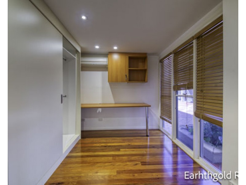 11 Castile St, Indooroopilly QLD 4068