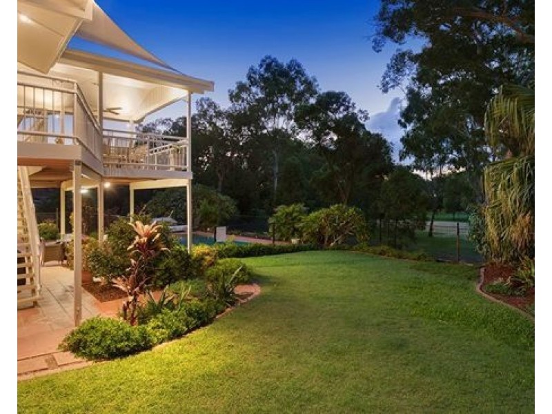 11 Castile St, Indooroopilly QLD 4068