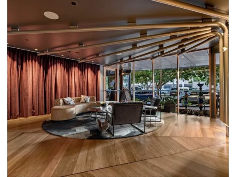 704/62 Logan Road, Woolloongabba QLD 4102