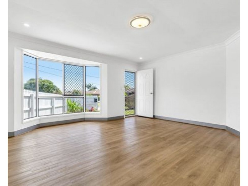 11 Simpson Court, Rothwell QLD 4022