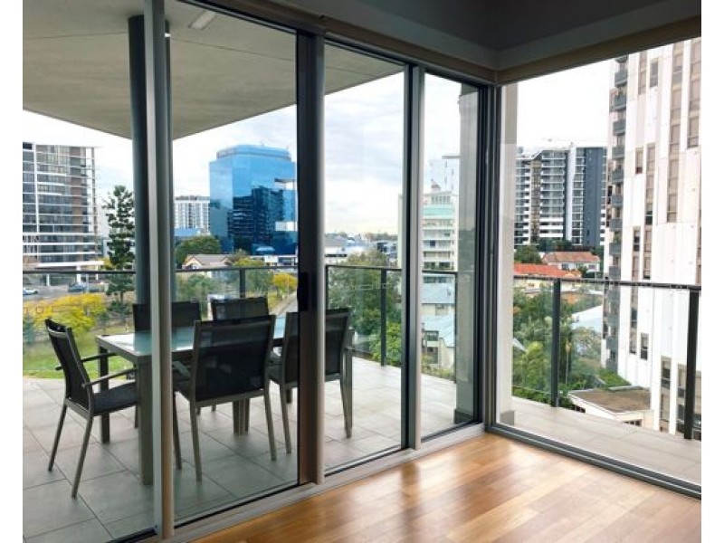 71/68 Benson St, Toowong QLD 4066