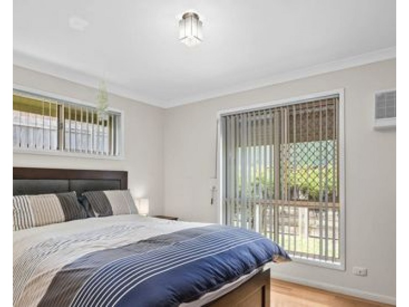 9 Jewel Court, Regents Park QLD 4118