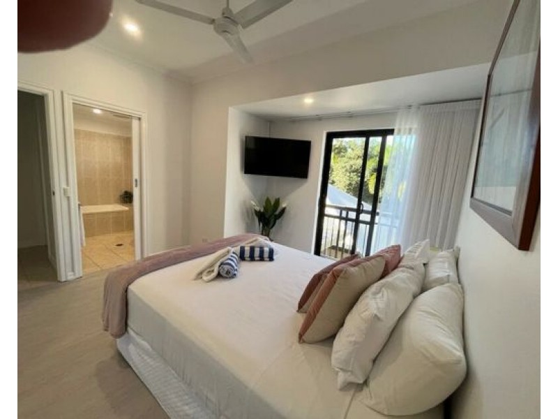 24 14A Undine Street, Clifton Beach QLD 4879