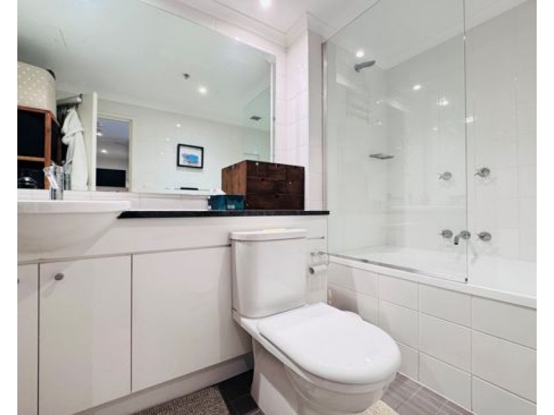 201/221 Sydney Park Road, Erskineville NSW 2043