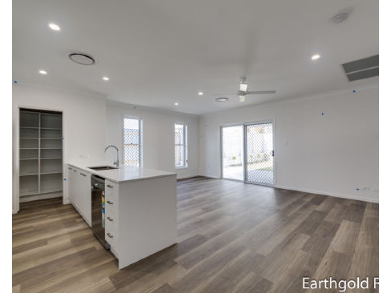 1 Vivi St, Browns Plains QLD 4118