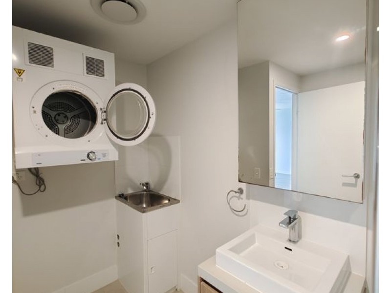 ID21554271/12 Sander St, Upper Mount Gravatt QLD 4122
