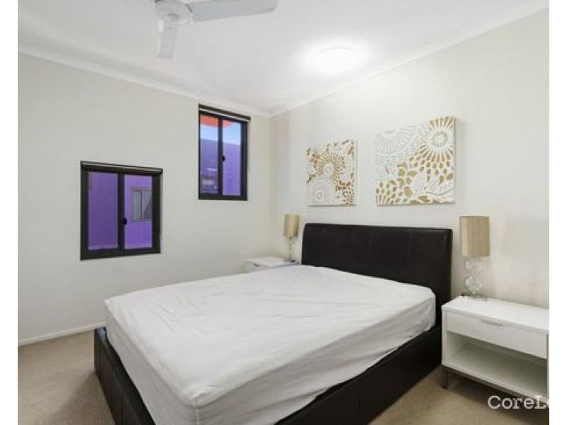 24/171 Scarborough Street, Southport QLD 4215