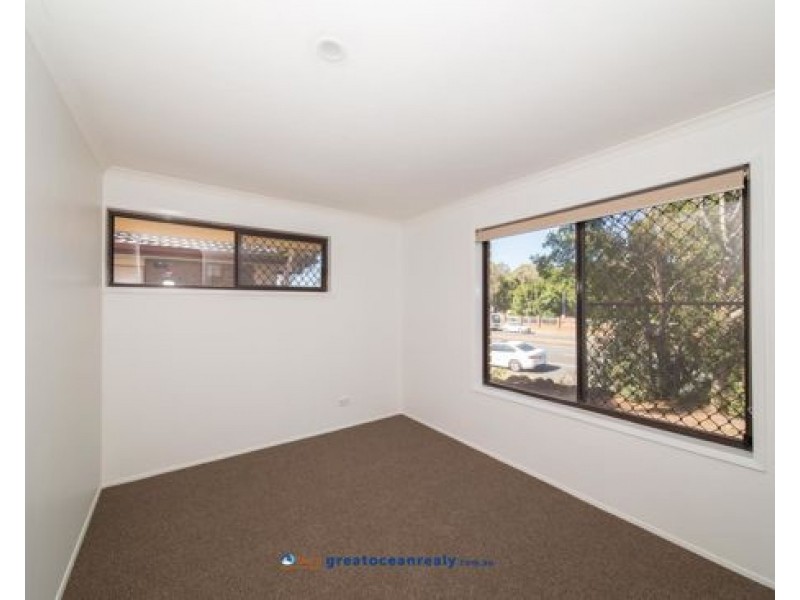 128 Olsen Avenue, Arundel QLD 4214