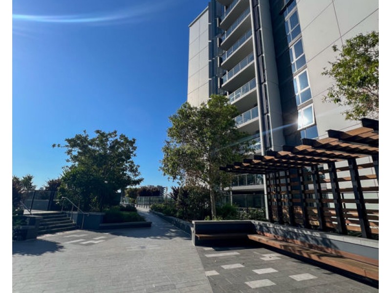 30301/300 OLD CLEVELAND ROAD, Coorparoo QLD 4151